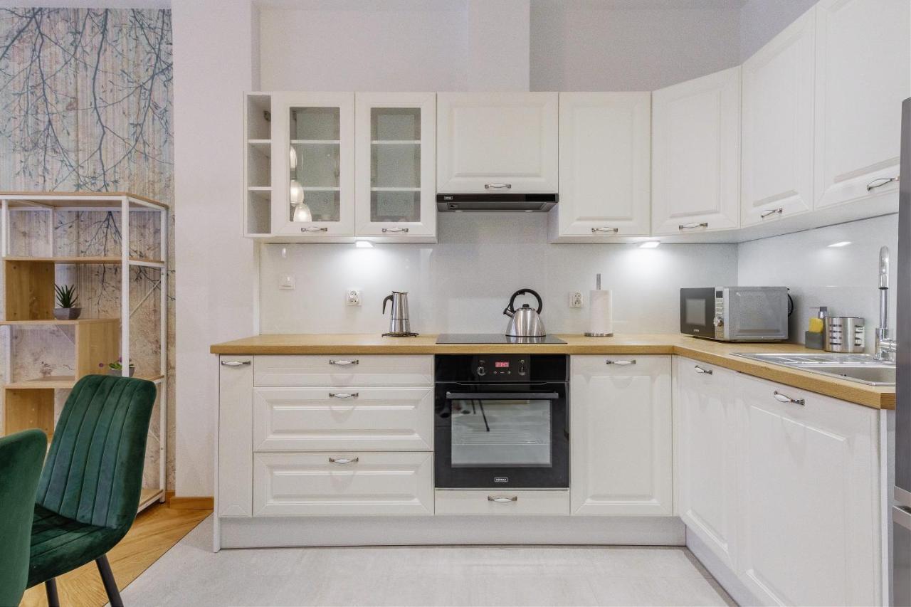 Kornwalia Apartment Nowy Targ Bagian luar foto