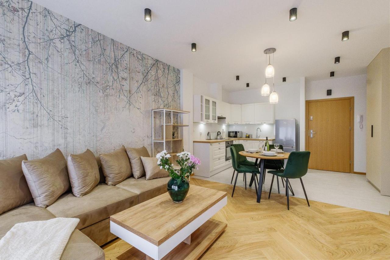 Kornwalia Apartment Nowy Targ Bagian luar foto