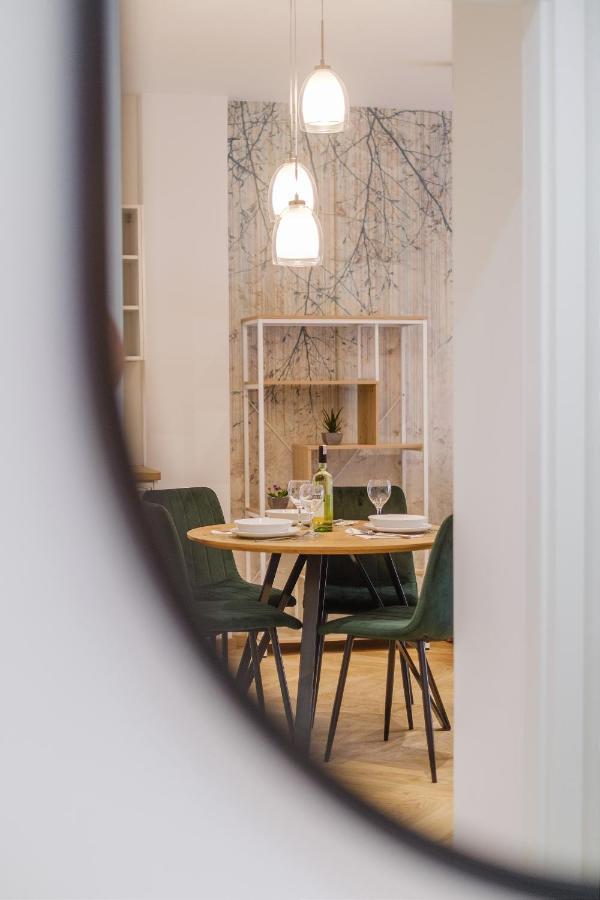 Kornwalia Apartment Nowy Targ Bagian luar foto