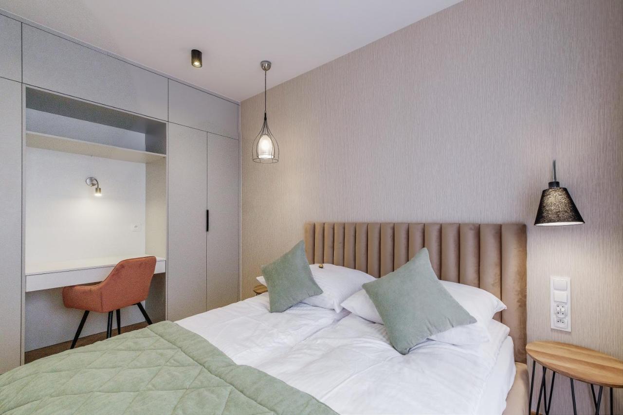 Kornwalia Apartment Nowy Targ Bagian luar foto